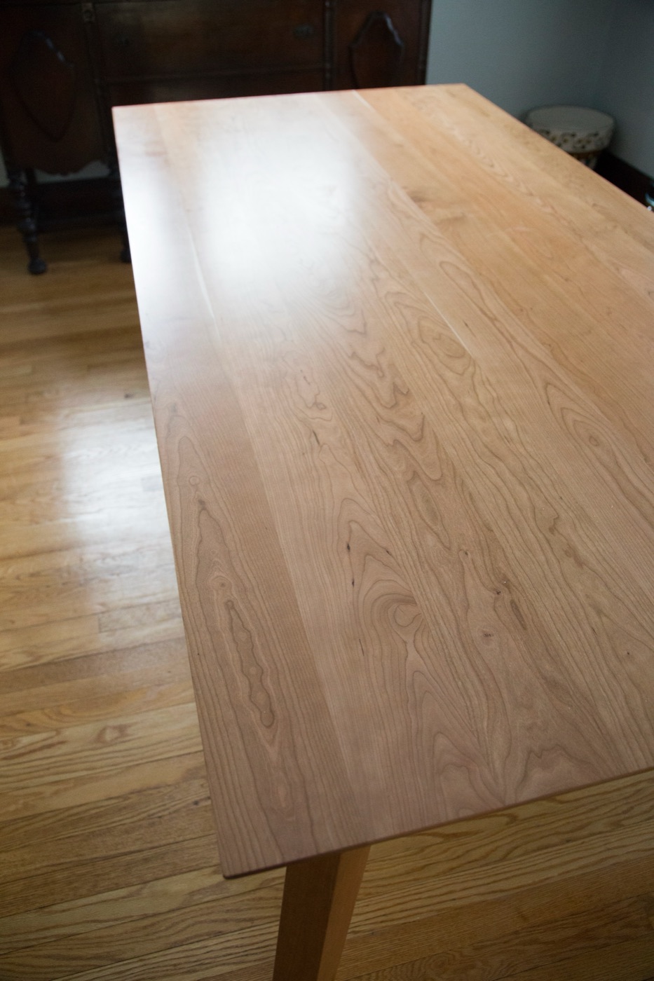 Maple dining table